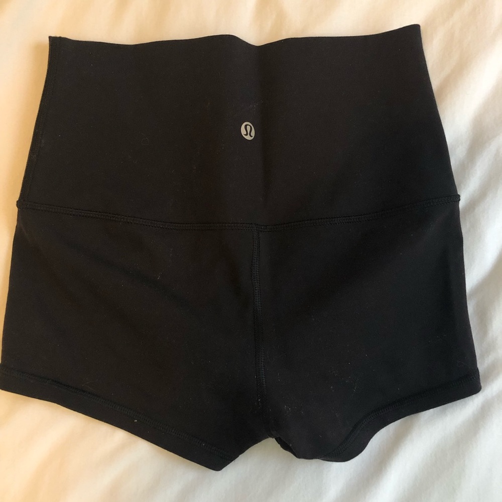 Lululemon Boogie Roll Down Short (black)
